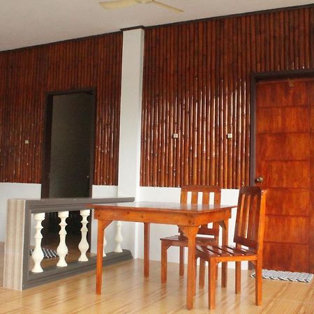 Maya Guest House - Sipaway Island San Carlos  Ngoại thất bức ảnh