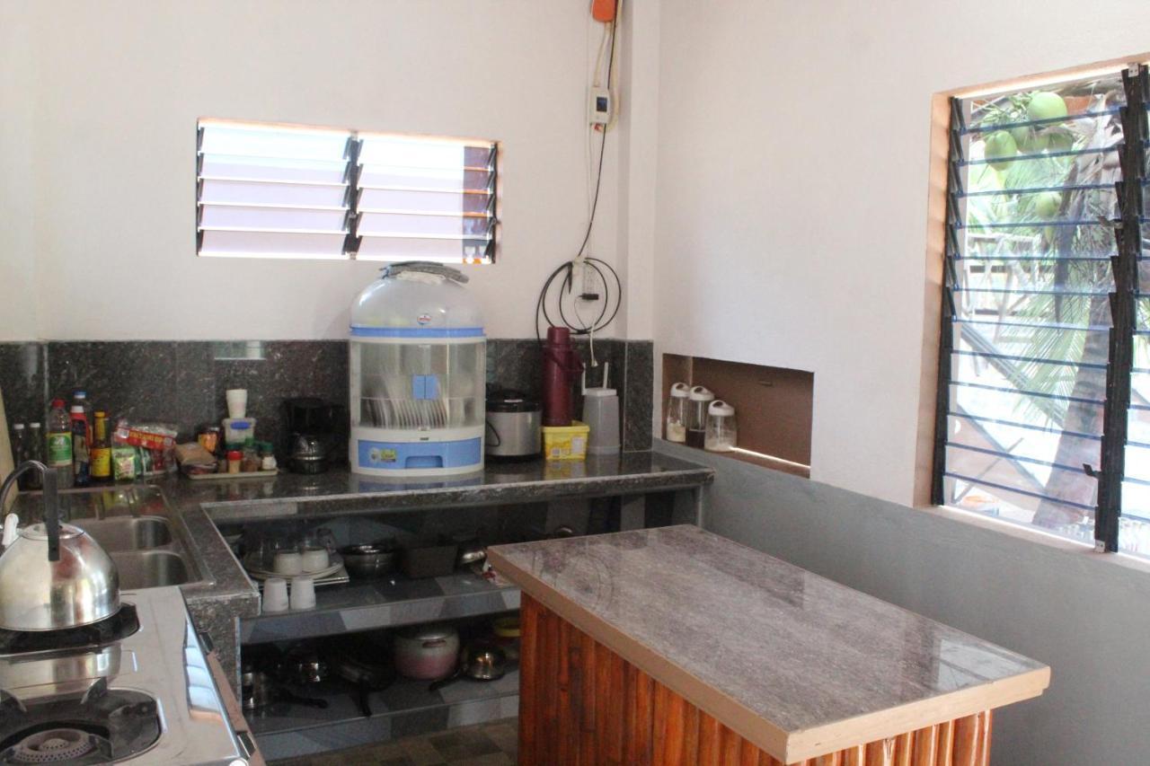 Maya Guest House - Sipaway Island San Carlos  Ngoại thất bức ảnh