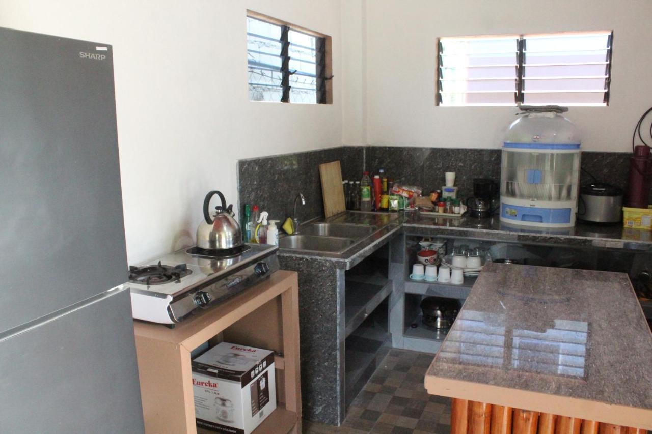 Maya Guest House - Sipaway Island San Carlos  Ngoại thất bức ảnh